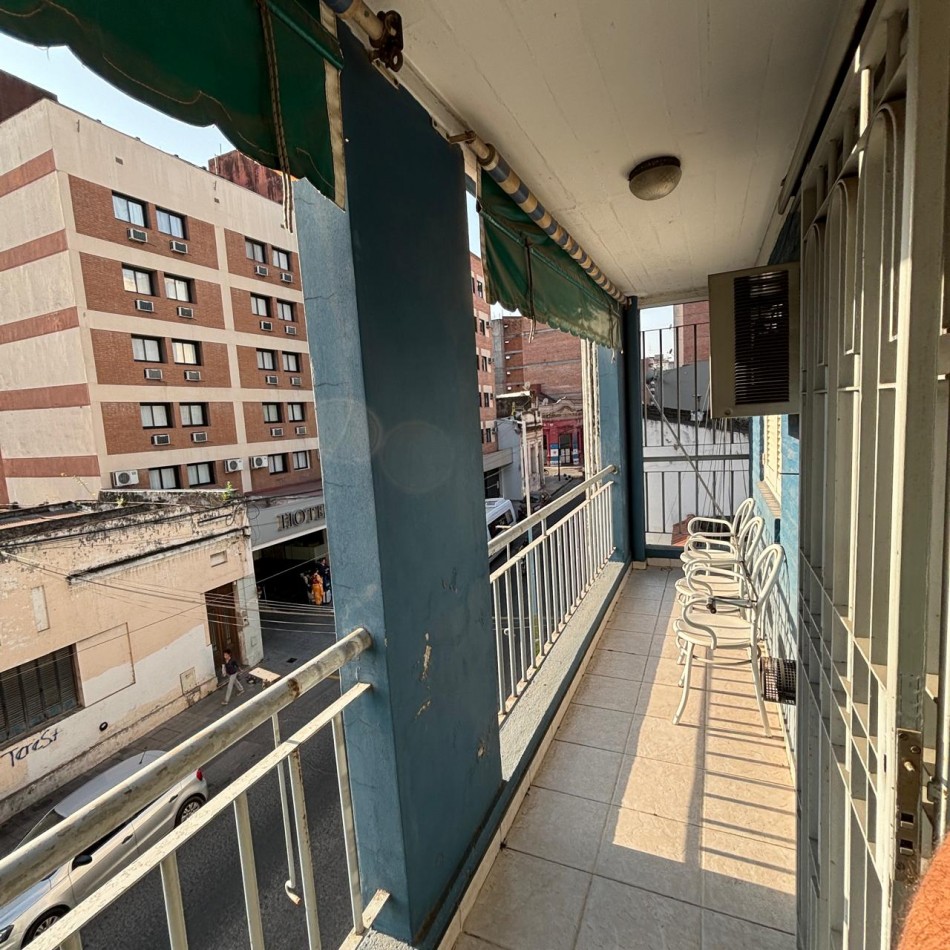 VENTA DEPARTAMENTO - LAS HERAS AL 200