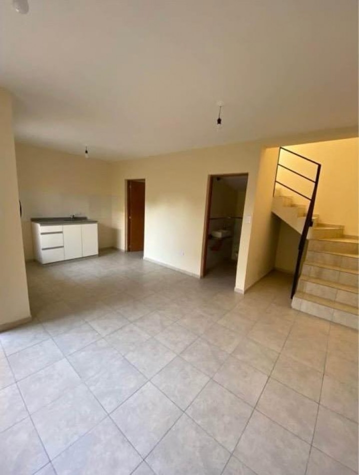 VENTA DUPLEX A ESTRENAR - IMPERDIBLE