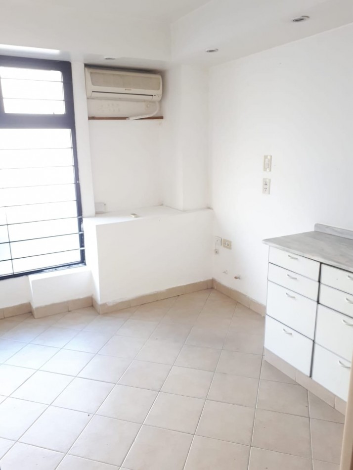 VENTA O ALQUILER LOCAL COMERCIAL- IDEAL CONSULTORIO