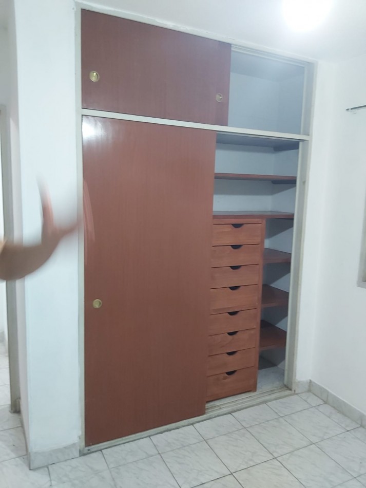 VENTA DEPTO. 2 DORM. P. B.- BARRIO SUR