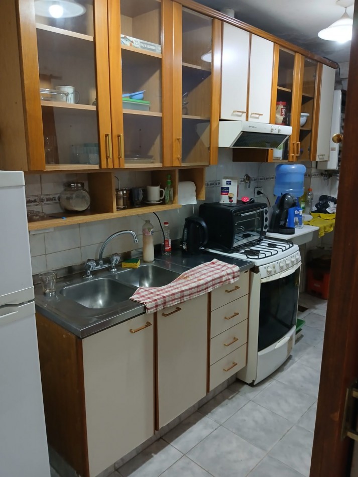 VENTA DEPTO. 2 DORM. P. B.- BARRIO SUR